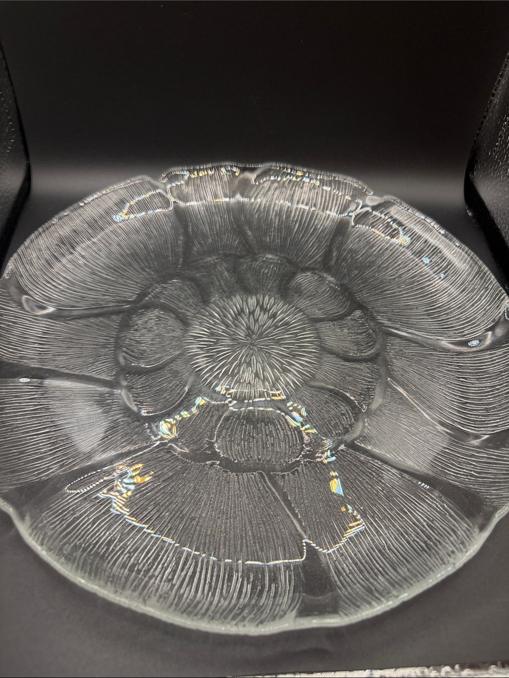 Vintage Arcoroc Fleur Floral-Pattern 10.75” Dinner Plate